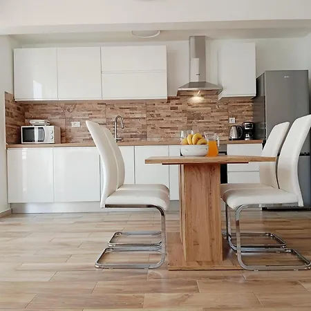 Odesa With Shared Pool