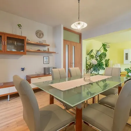 Appartement Odesa With Shared Pool