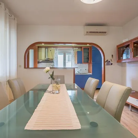 Appartement Odesa With Shared Pool
