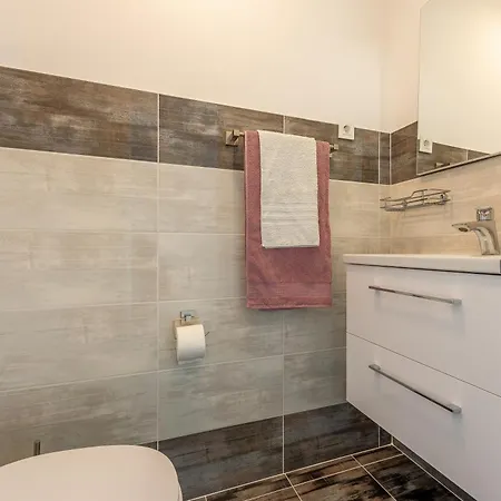 Apartament Odesa With Shared Pool