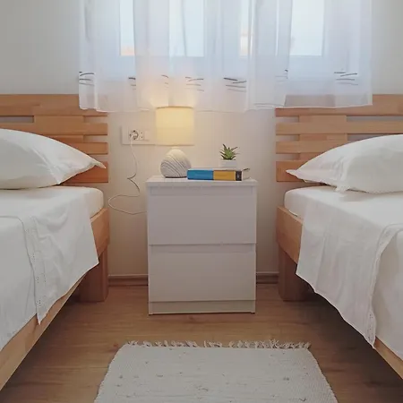 Appartement Odesa With Shared Pool *