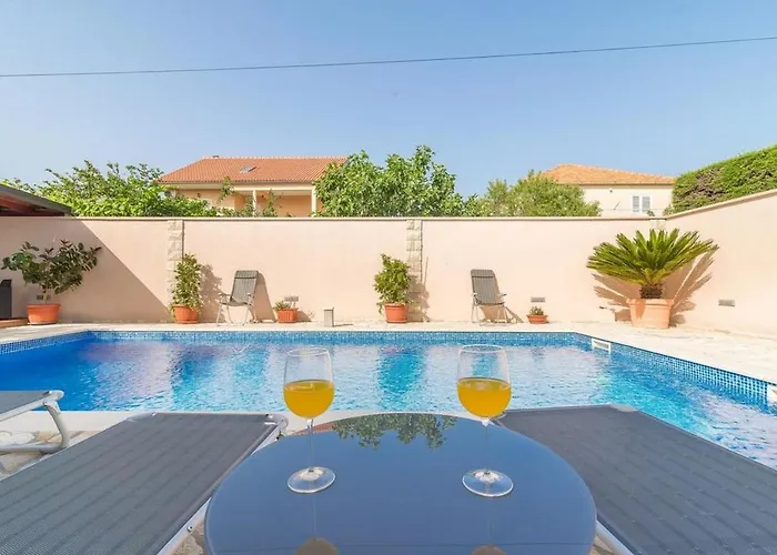 Odesa With Shared Pool * Задар